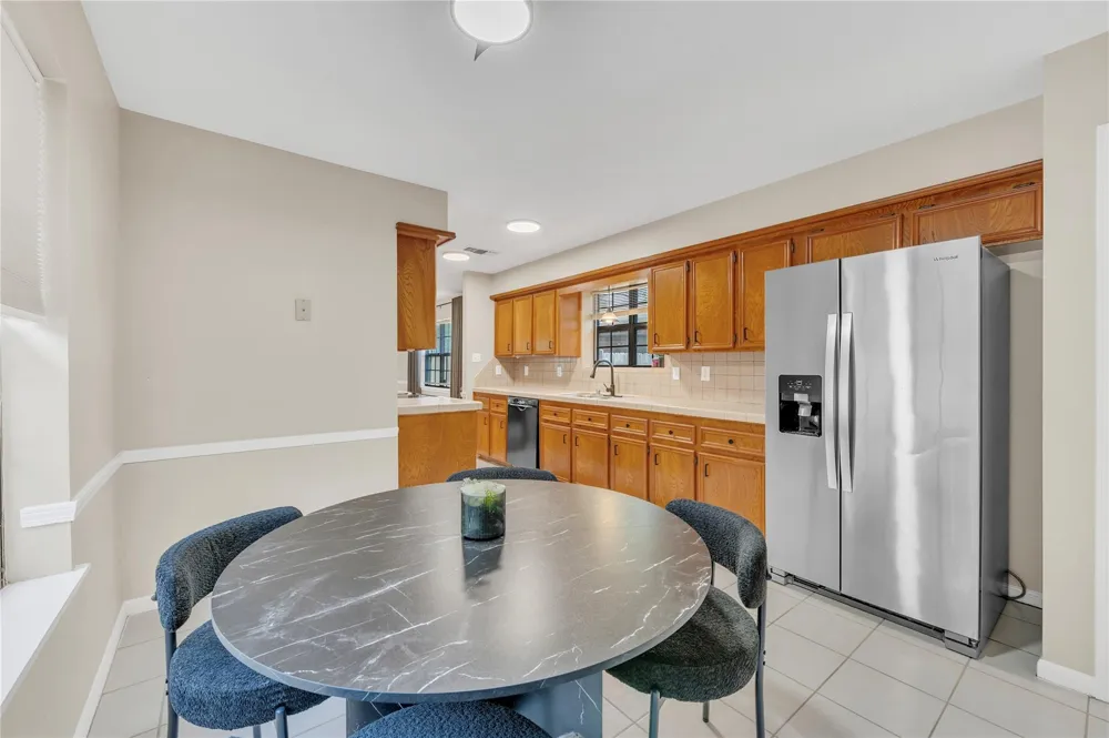 2701 20th Street Texas City, TX 77590