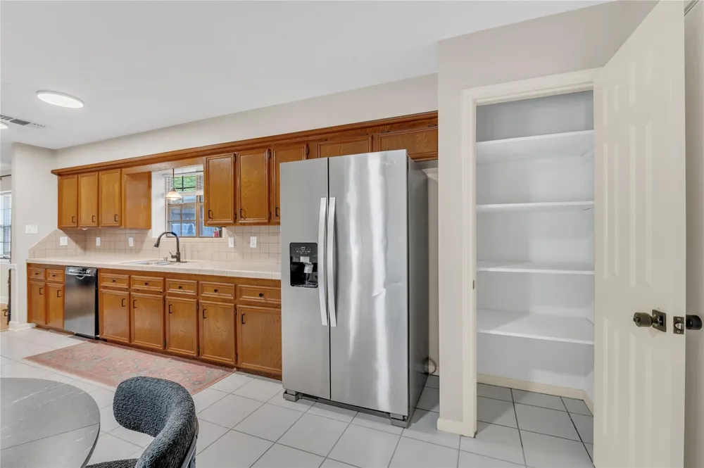 2701 20th Street Texas City, TX 77590