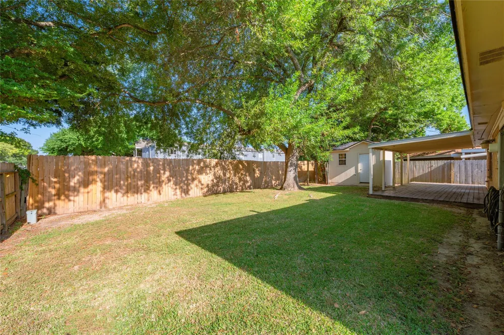 2701 20th Street Texas City, TX 77590