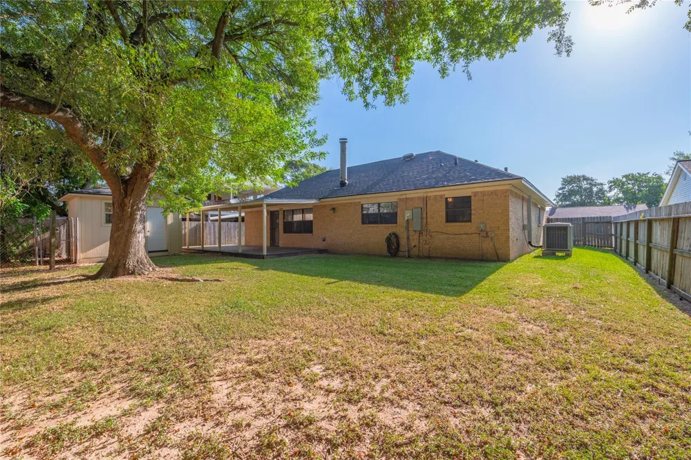 2701 20th Street Texas City, TX 77590