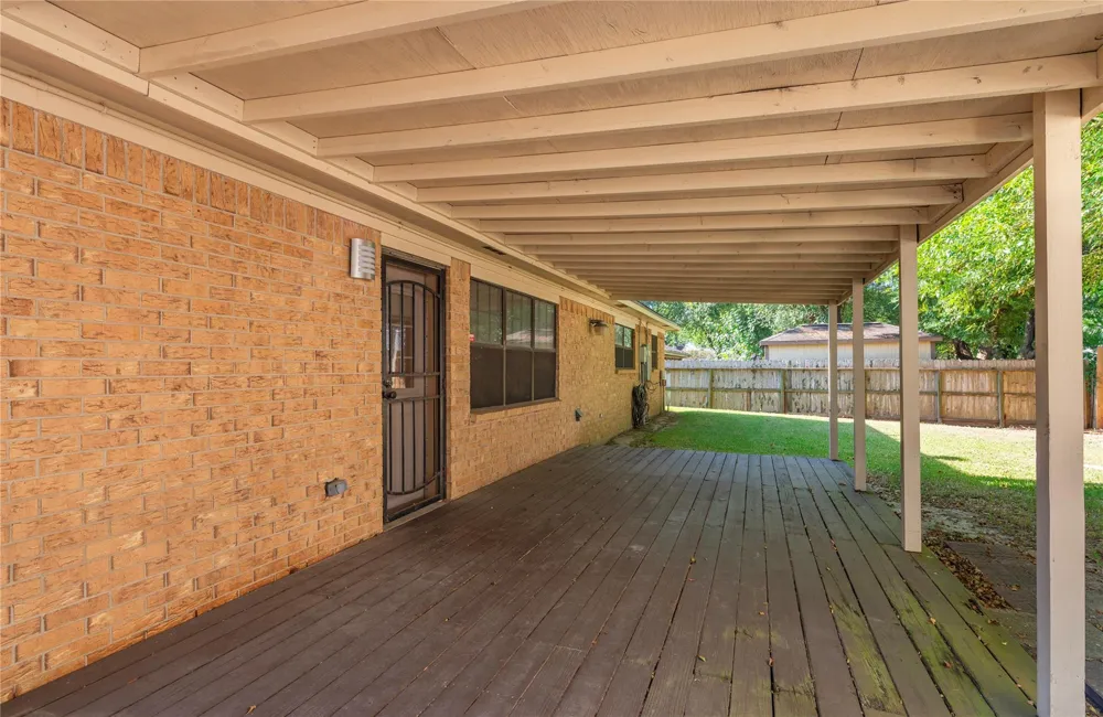 2701 20th Street Texas City, TX 77590