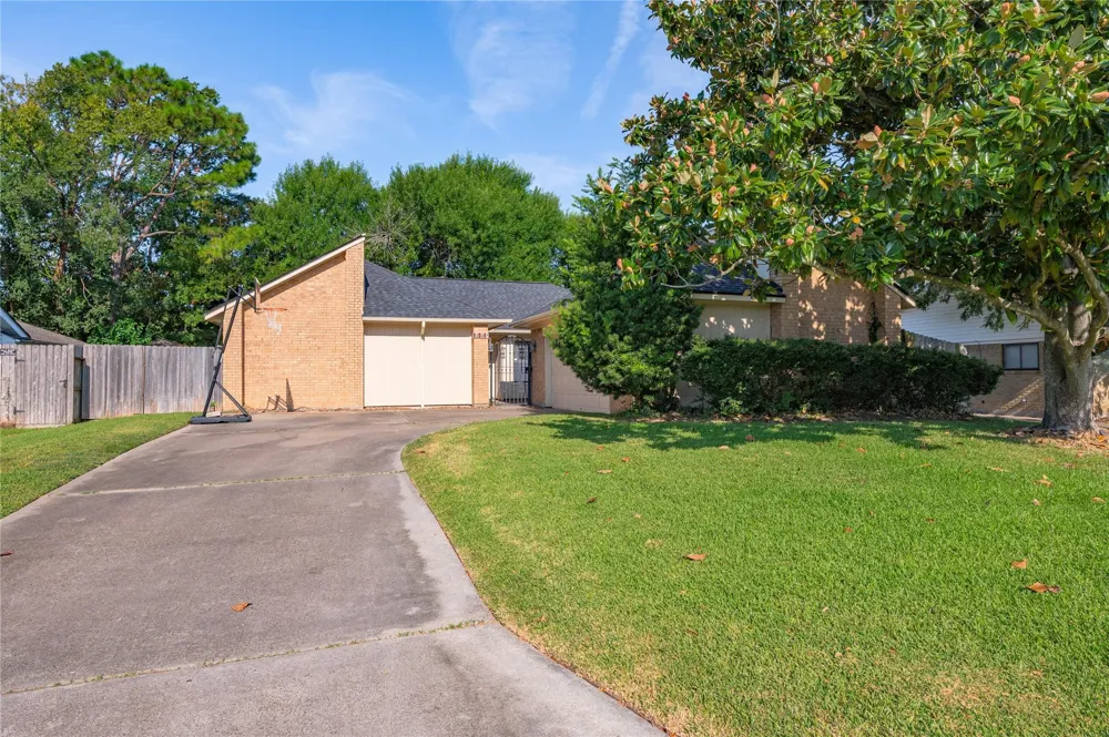 2701 20th Street Texas City, TX 77590