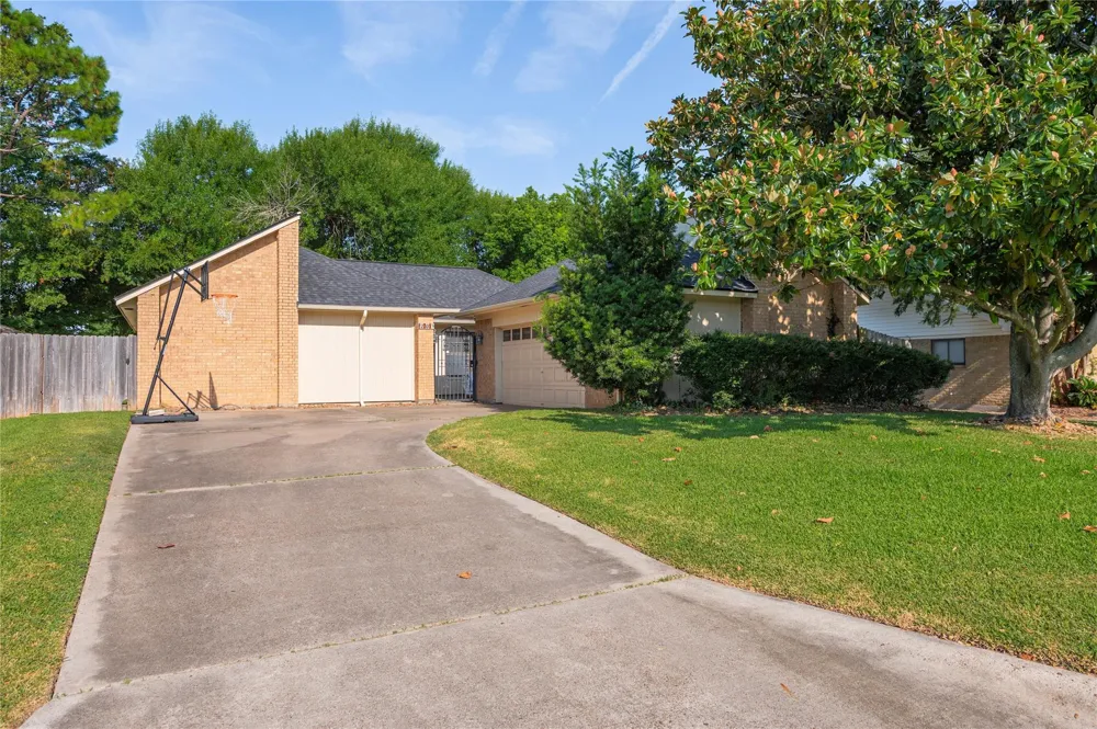 2701 20th Street Texas City, TX 77590