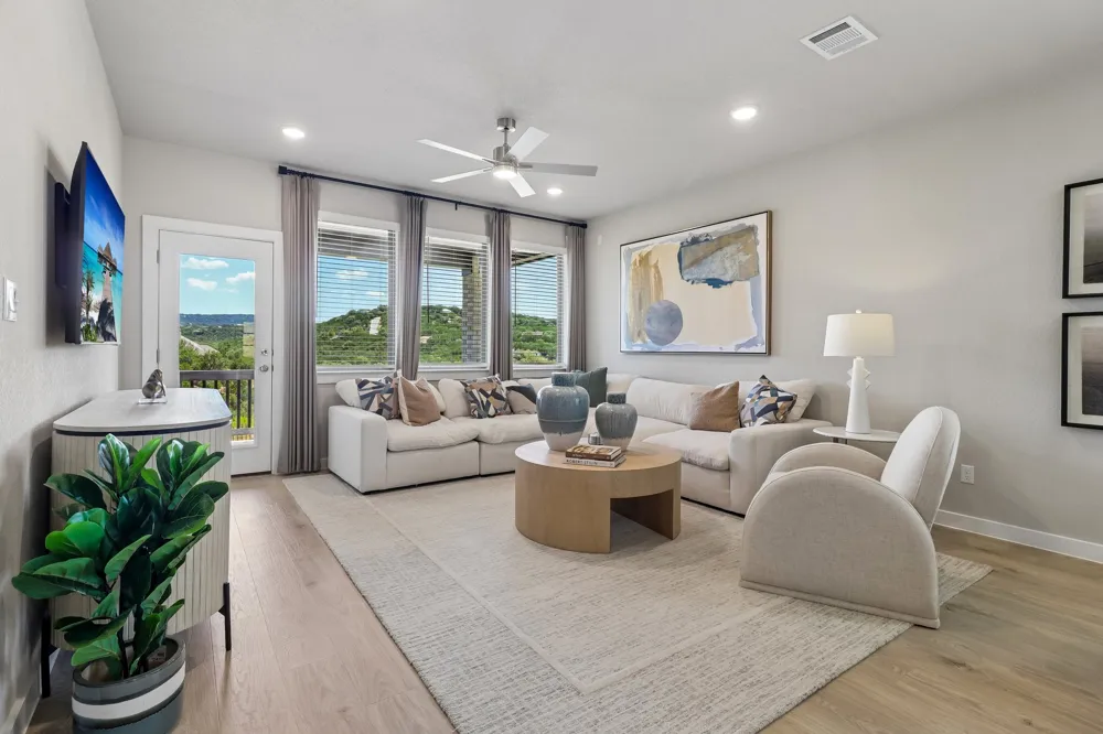 8112 Turning Leaf Circle Lago Vista, TX 78645