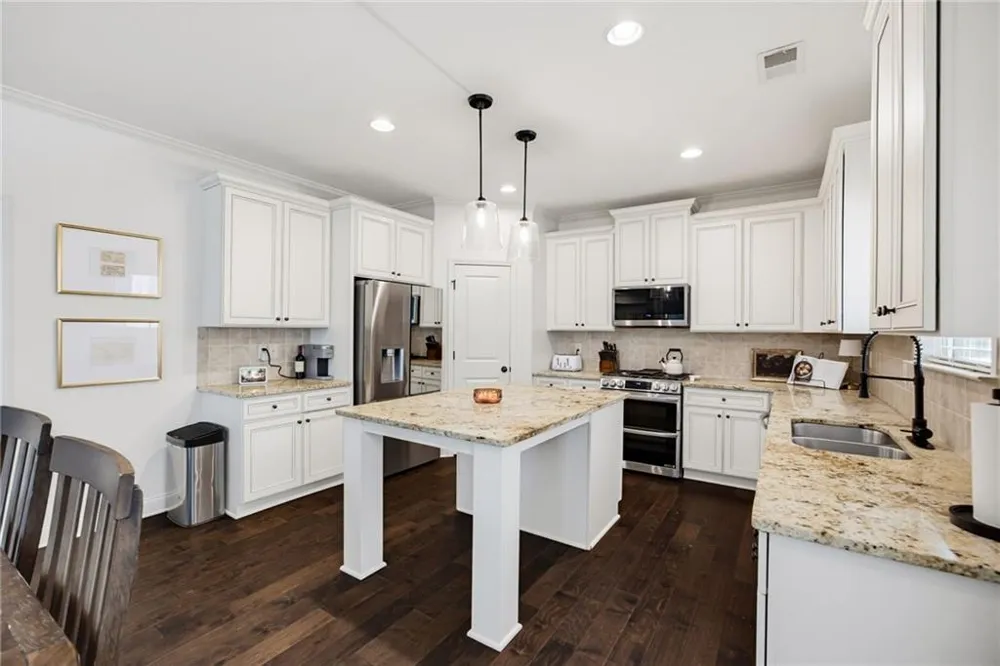 158 Lilyfield Lane Acworth, GA 30101
