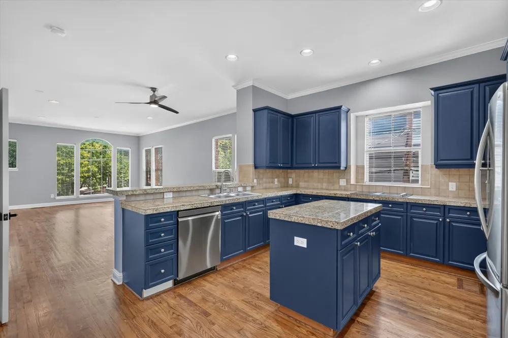 4114 Lafayette Street Dallas, TX 75204
