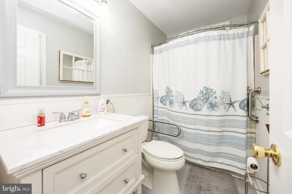 10376 GEORGETOWN ROAD Berlin, MD 21811