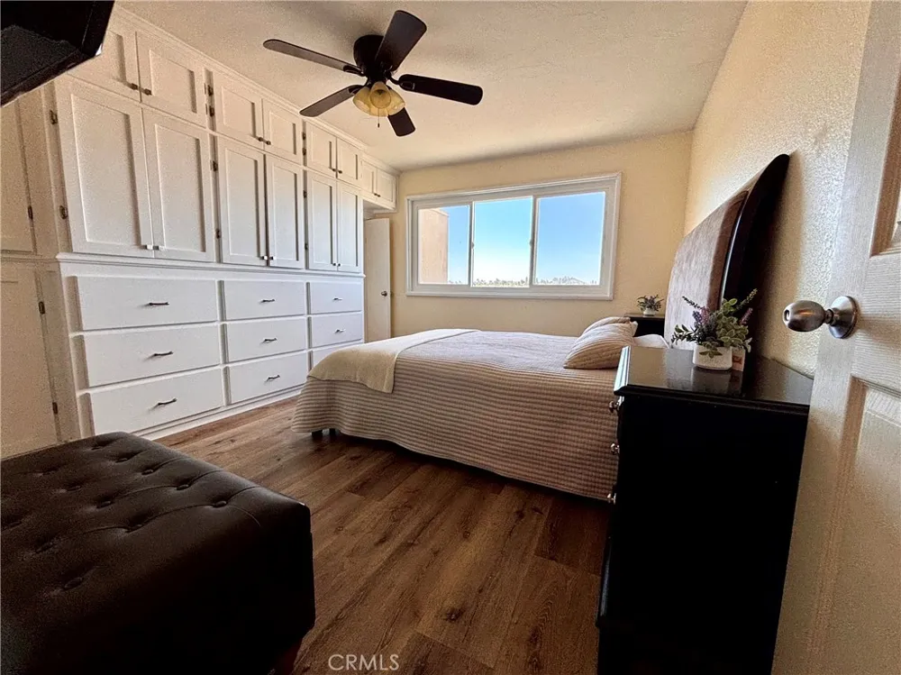 27886 Violet Mission Viejo, CA 92691