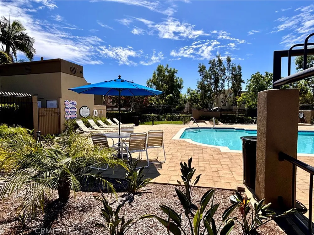 27886 Violet Mission Viejo, CA 92691