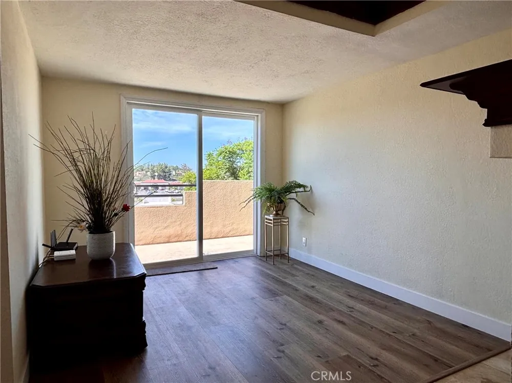 27886 Violet Mission Viejo, CA 92691
