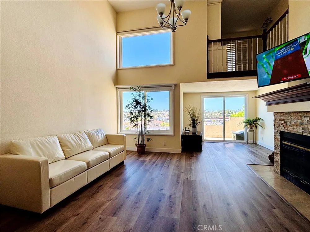 27886 Violet Mission Viejo, CA 92691