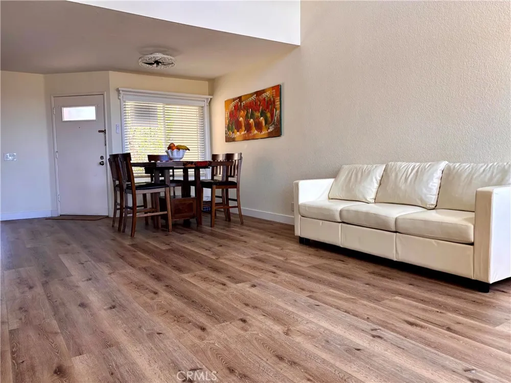 27886 Violet Mission Viejo, CA 92691