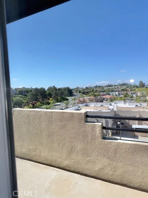 27886 Violet Mission Viejo, CA 92691