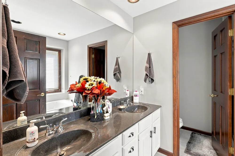 9770 Concord Row Bridgman, MI 49106