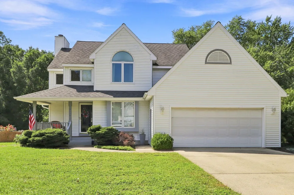 9770 Concord Row Bridgman, MI 49106