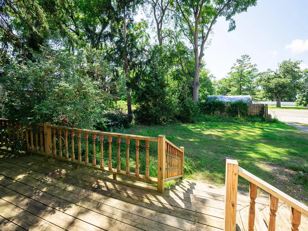 210 S Elm Street Three Oaks, MI 49128