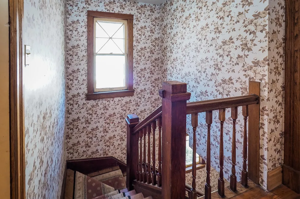210 S Elm Street Three Oaks, MI 49128