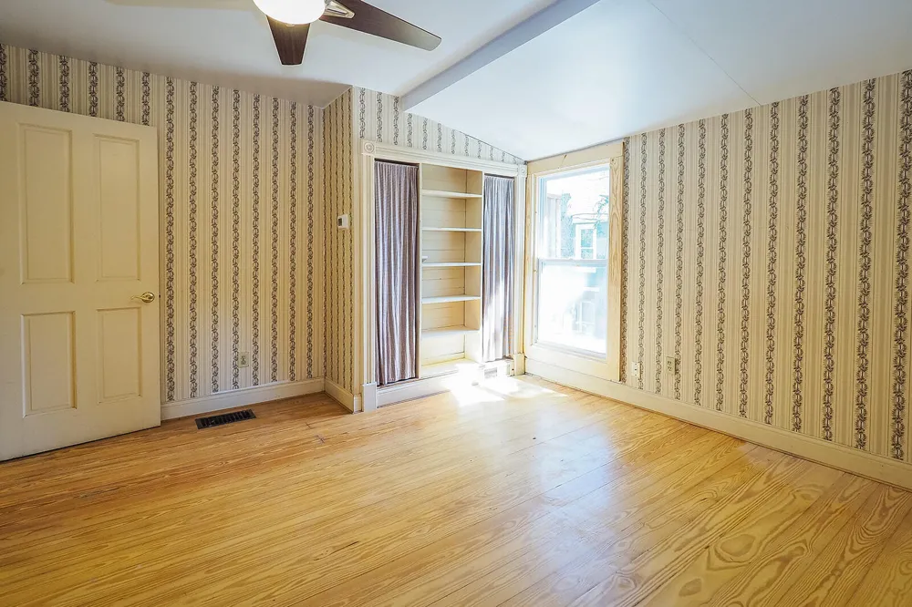 210 S Elm Street Three Oaks, MI 49128