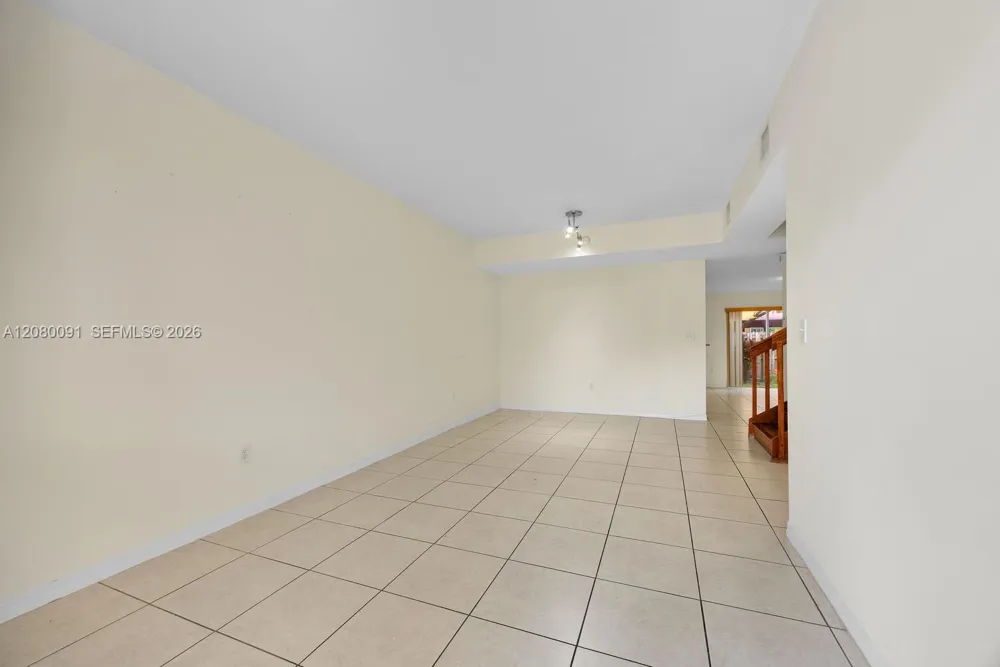 8441 SW 124 AV #104 Miami, FL 33183