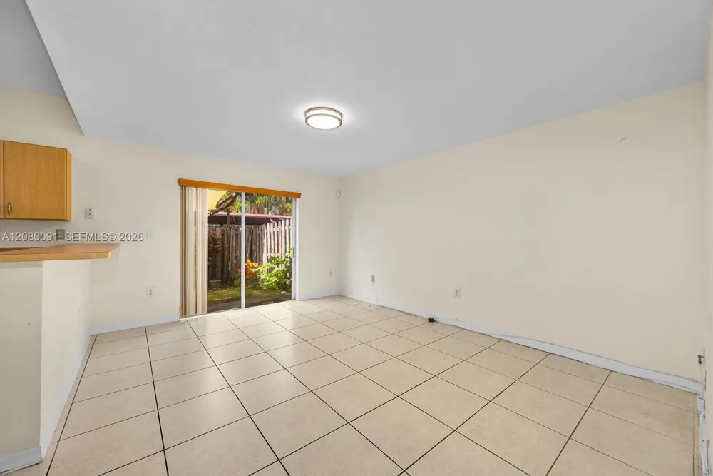 8441 SW 124 AV #104 Miami, FL 33183