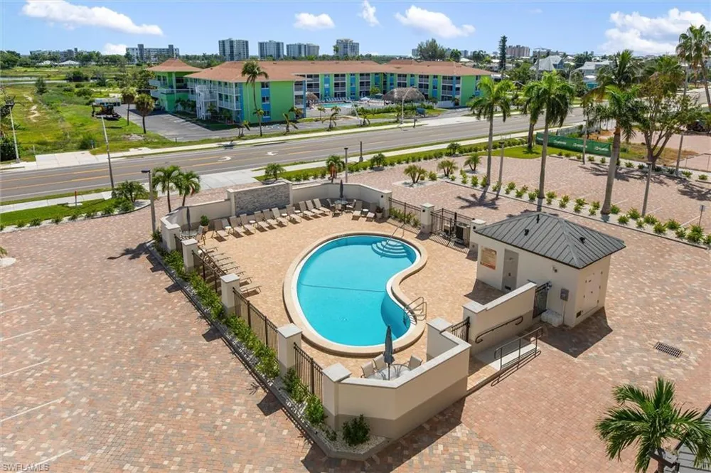 7650 Estero Boulevard #508 Fort Myers Beach, FL 33931