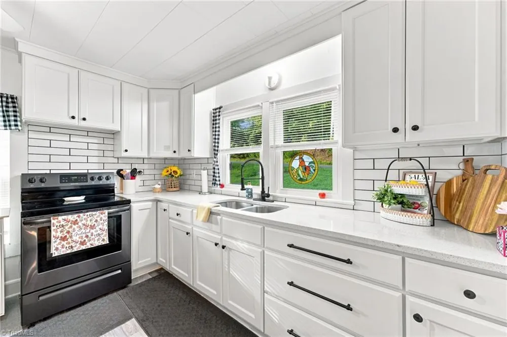 3847 S Friendship Road Germanton, NC 27019