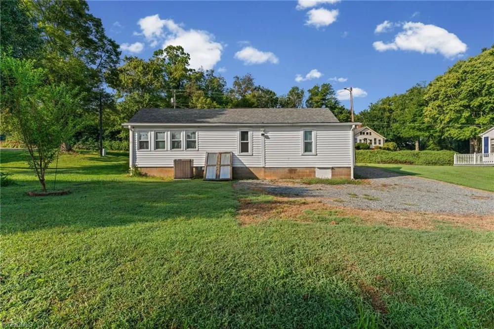 3847 S Friendship Road Germanton, NC 27019