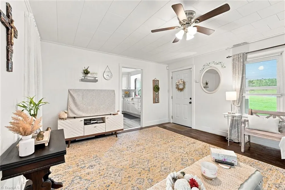 3847 S Friendship Road Germanton, NC 27019