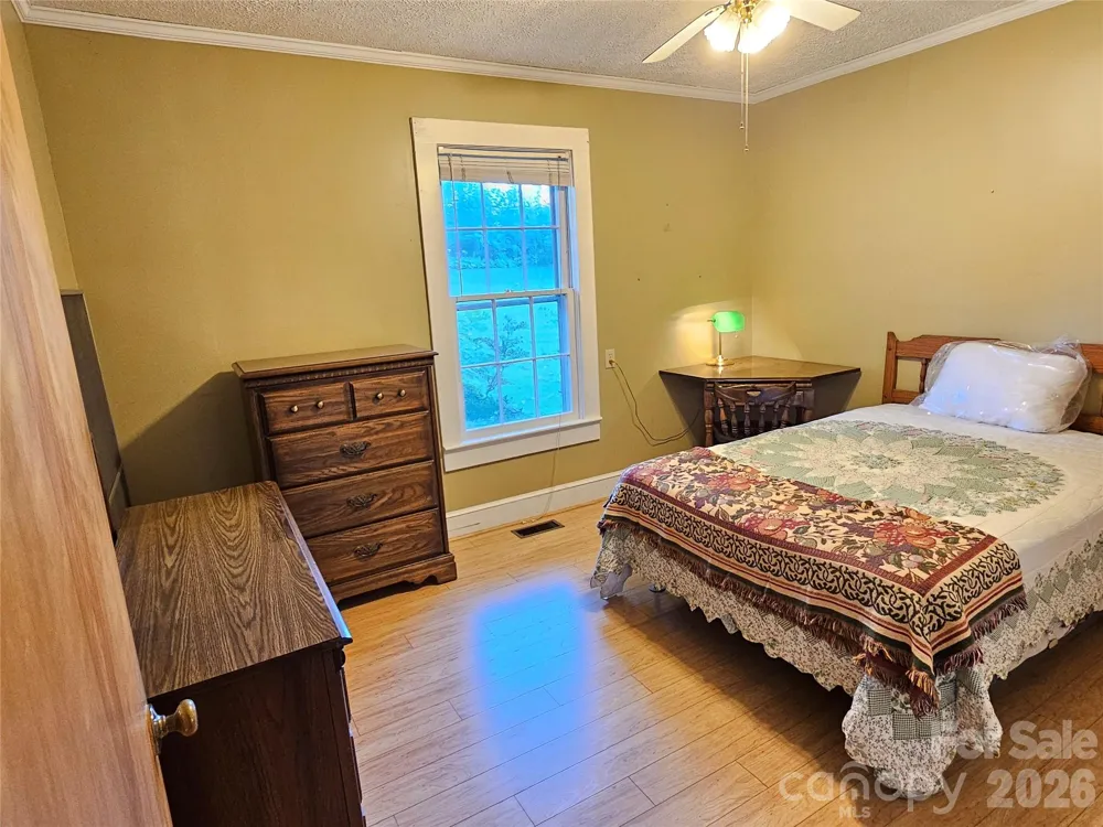 5086 Burkemont Road Morganton, NC 28655