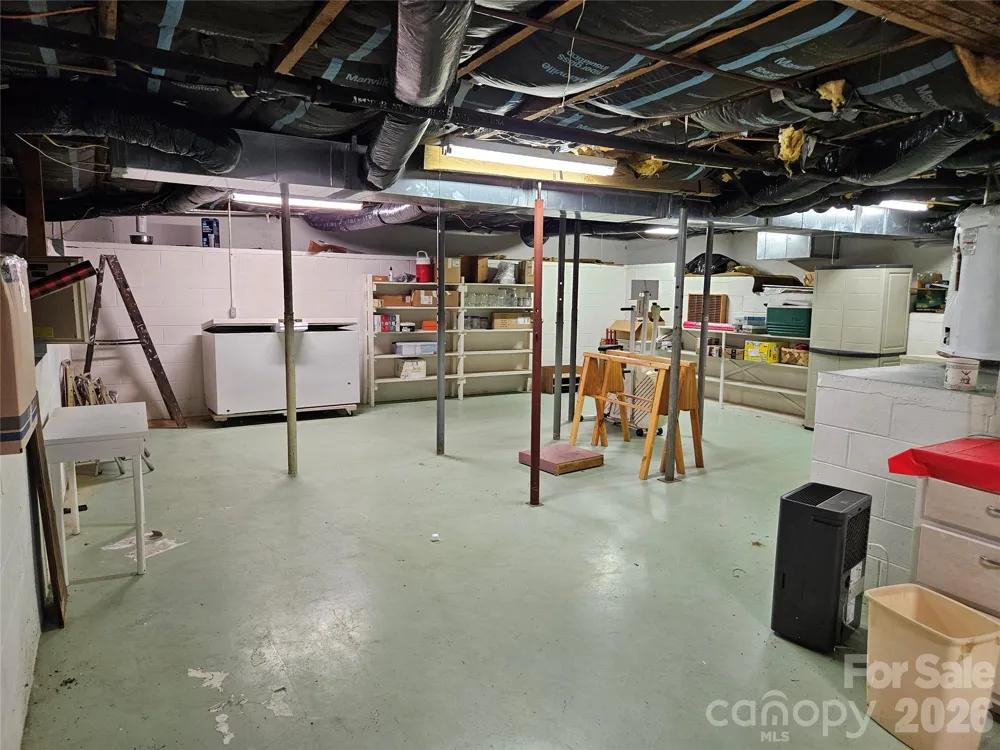 5086 Burkemont Road Morganton, NC 28655