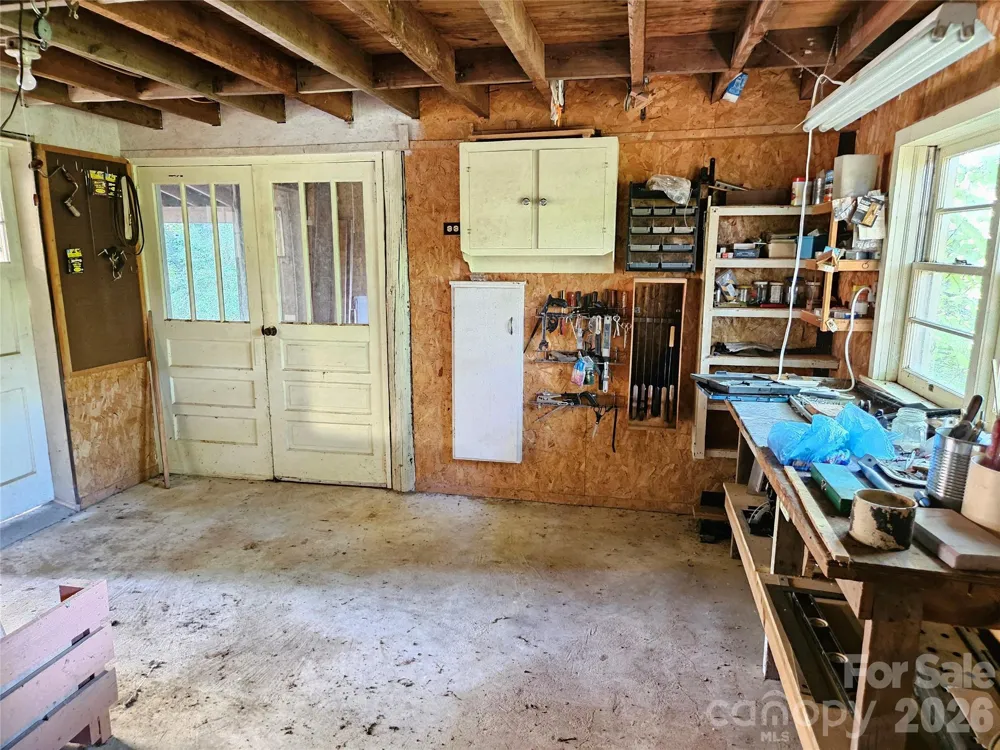 5086 Burkemont Road Morganton, NC 28655