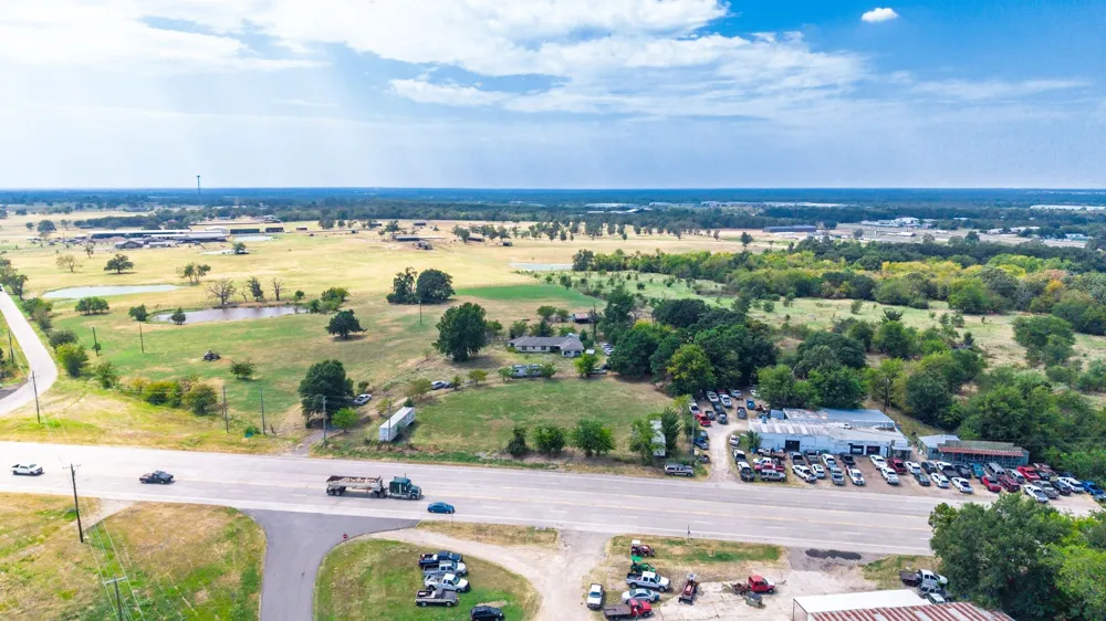 1351 S State Highway 19 Sulphur Springs, TX 75440