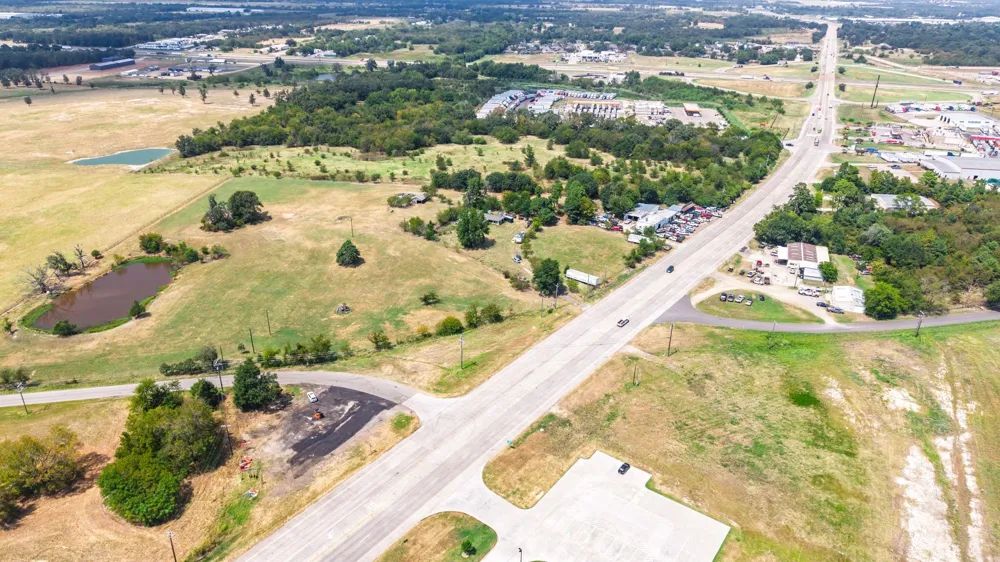 1351 S State Highway 19 Sulphur Springs, TX 75440