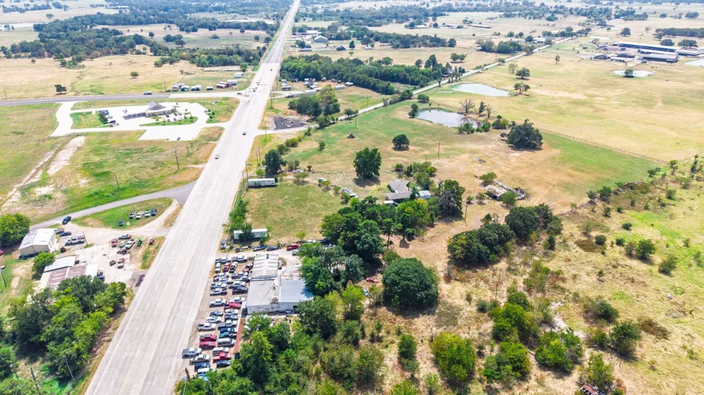 1351 S State Highway 19 Sulphur Springs, TX 75440