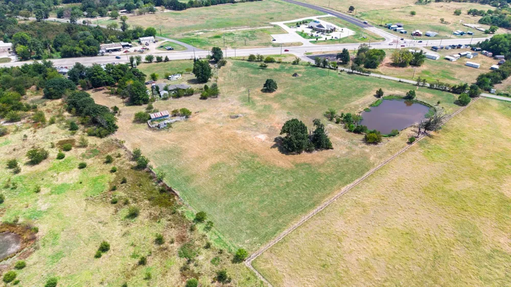 1351 S State Highway 19 Sulphur Springs, TX 75440