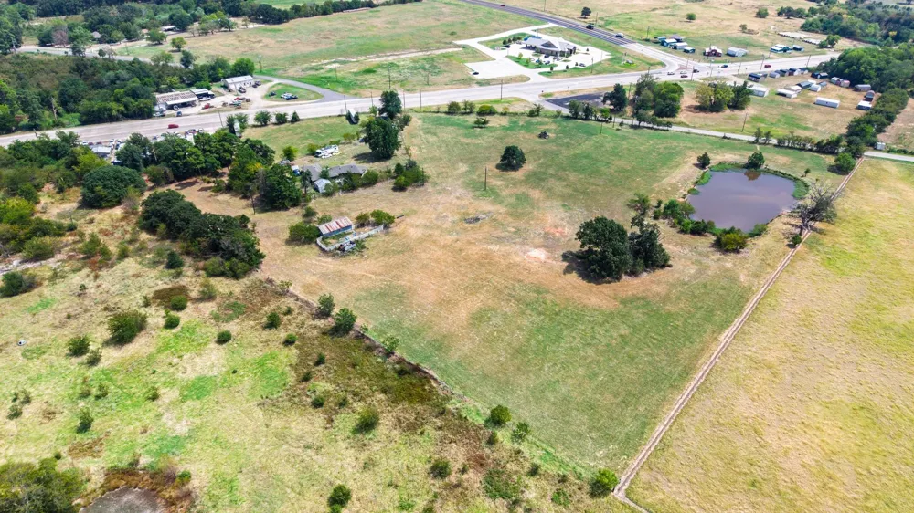 1351 S State Highway 19 Sulphur Springs, TX 75440