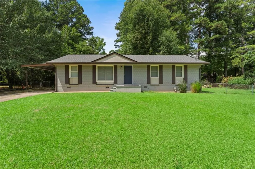 8839 Channing Drive Jonesboro, GA 30238