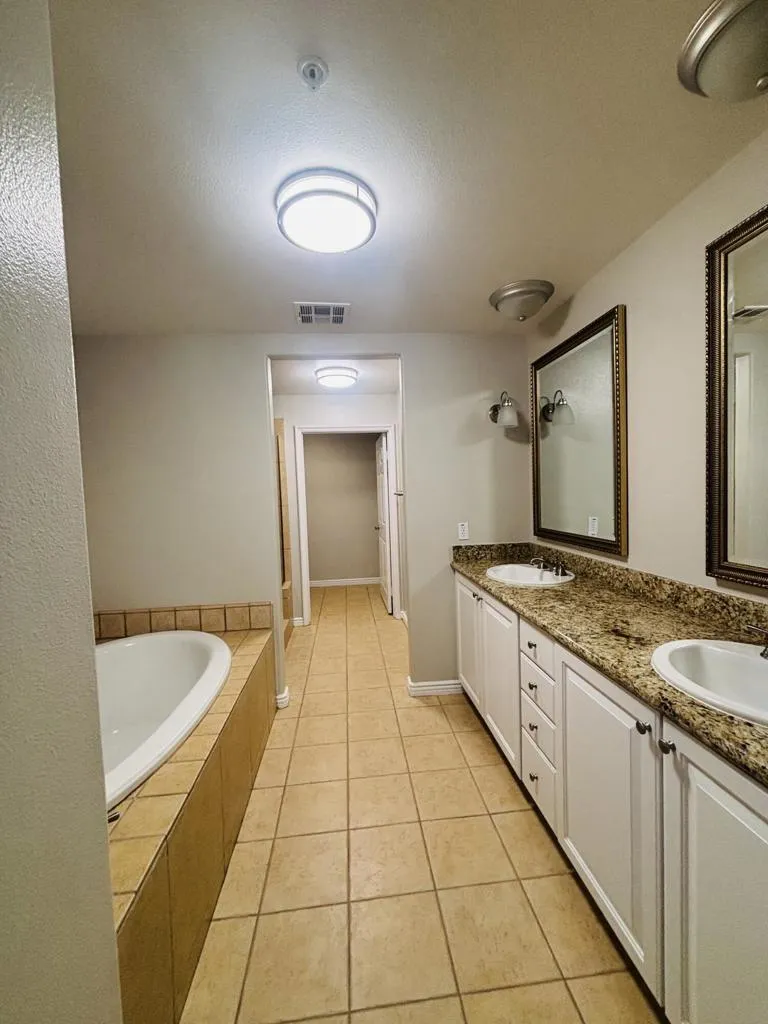 45245 Seeley Drive #16h La Quinta, CA 92253