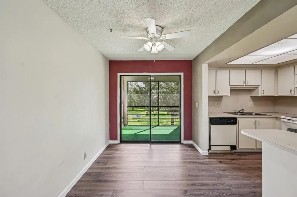 4682 OAK TERRACE DRIVE #4682 