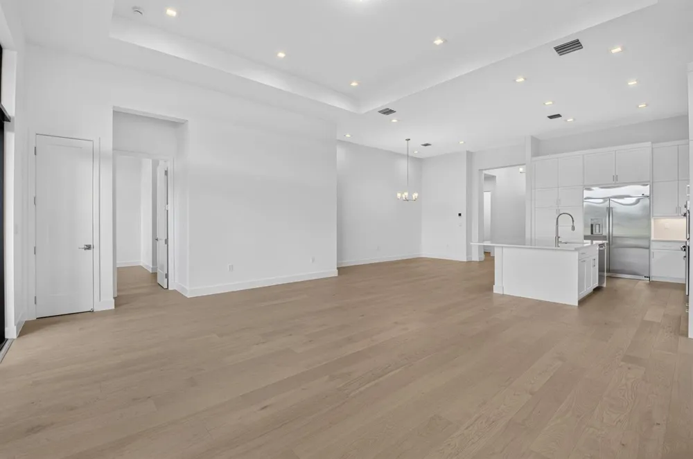 9724 JUNIPER BAY AVENUE Boca Raton, FL 33434