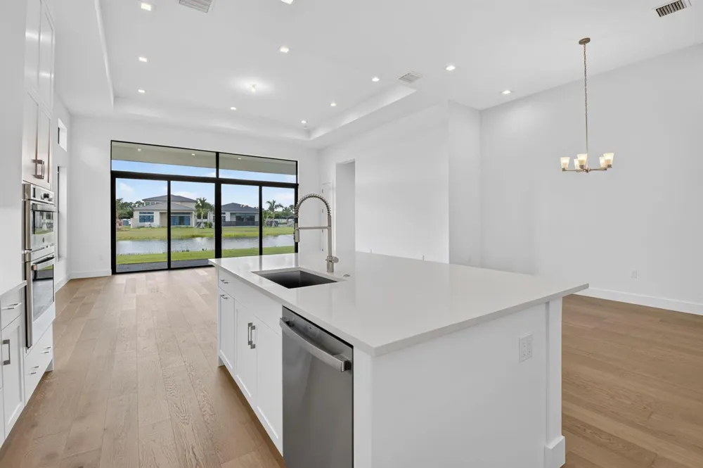 9724 JUNIPER BAY AVENUE Boca Raton, FL 33434