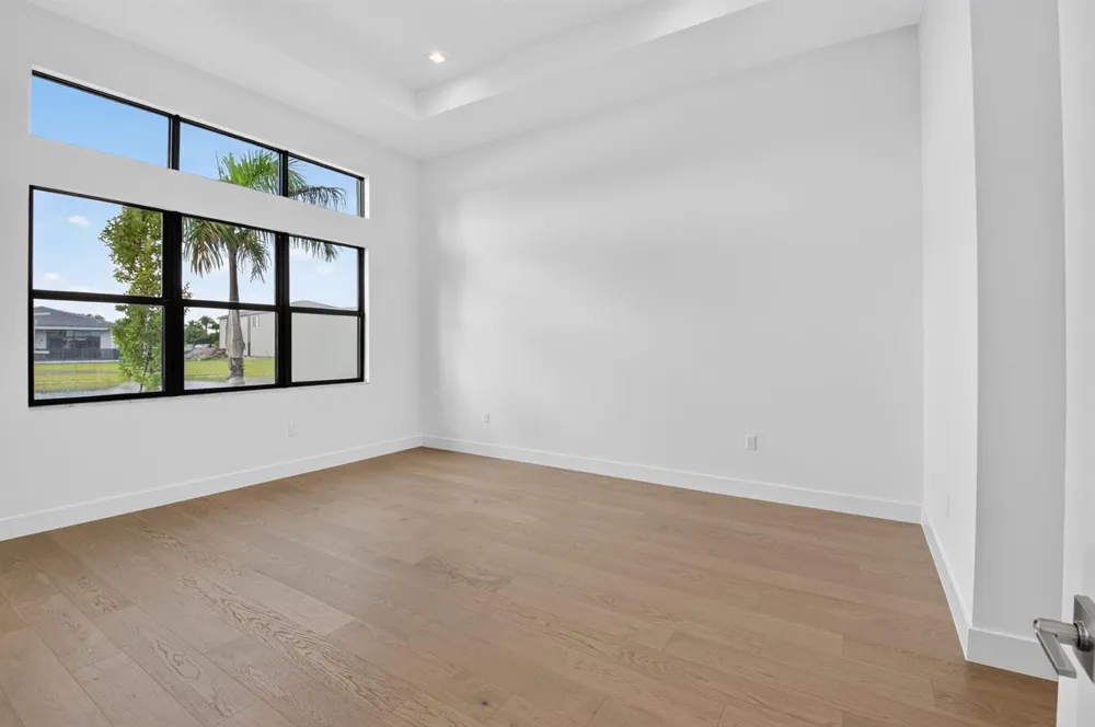 9724 JUNIPER BAY AVENUE Boca Raton, FL 33434