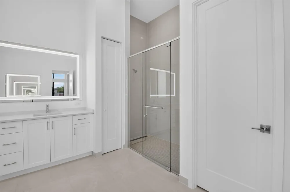 9724 JUNIPER BAY AVENUE Boca Raton, FL 33434