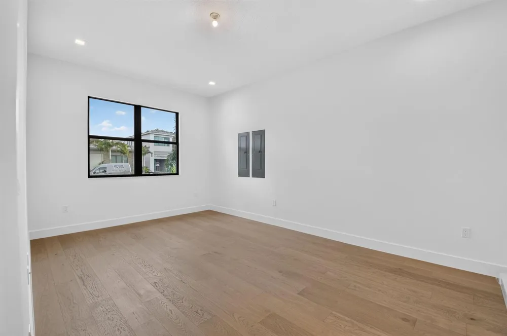 9724 JUNIPER BAY AVENUE Boca Raton, FL 33434