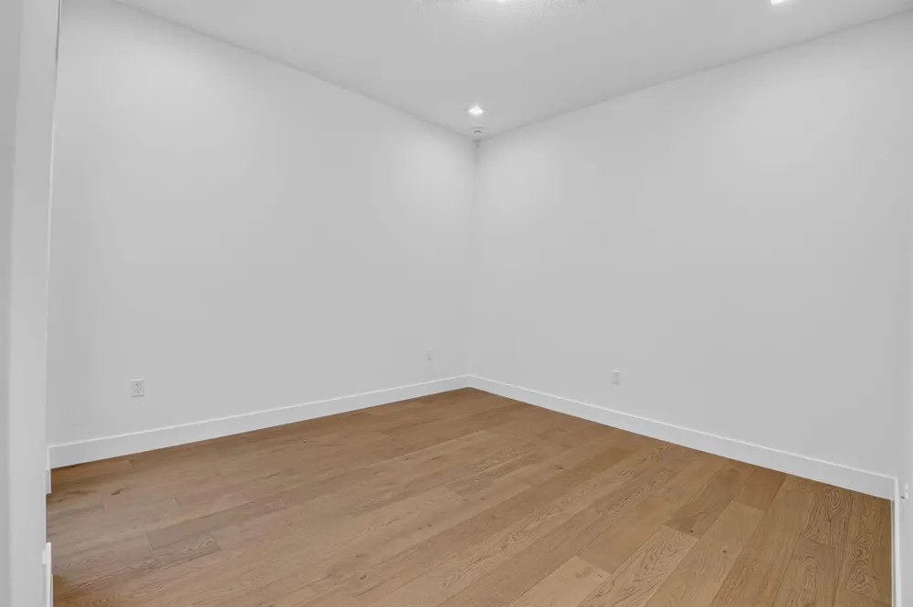 9724 JUNIPER BAY AVENUE Boca Raton, FL 33434