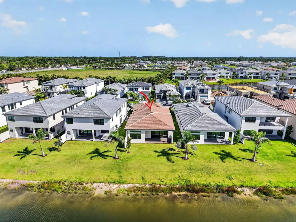9724 JUNIPER BAY AVENUE Boca Raton, FL 33434
