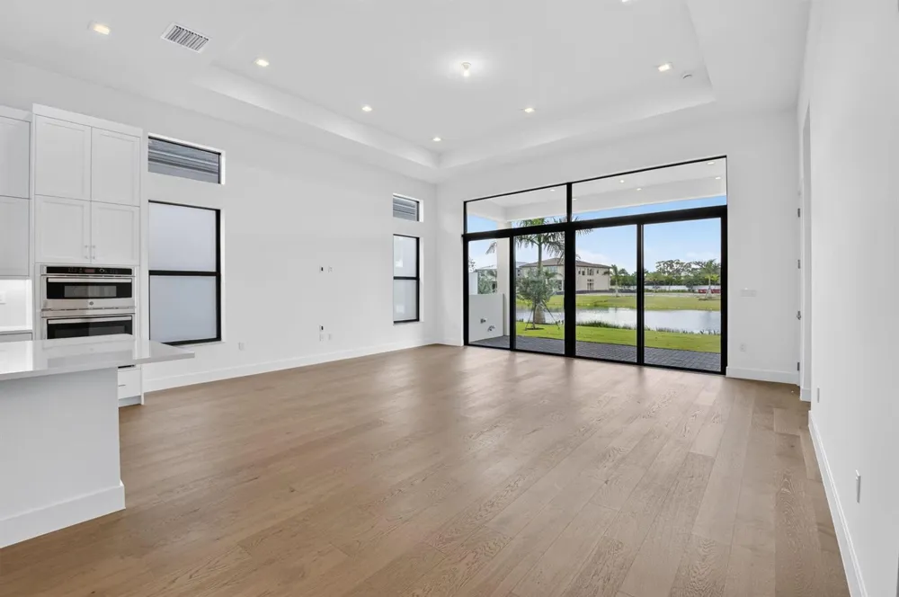 9724 JUNIPER BAY AVENUE Boca Raton, FL 33434
