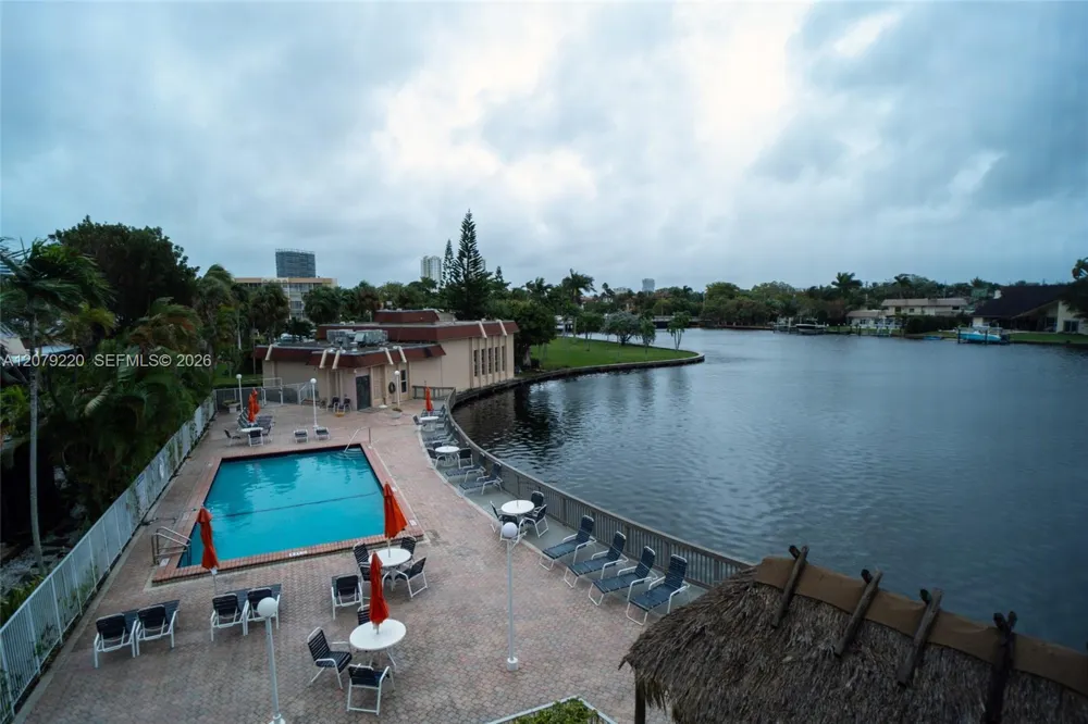 2001 Atlantic Shores Blvd #320 Hallandale Beach, FL 33009