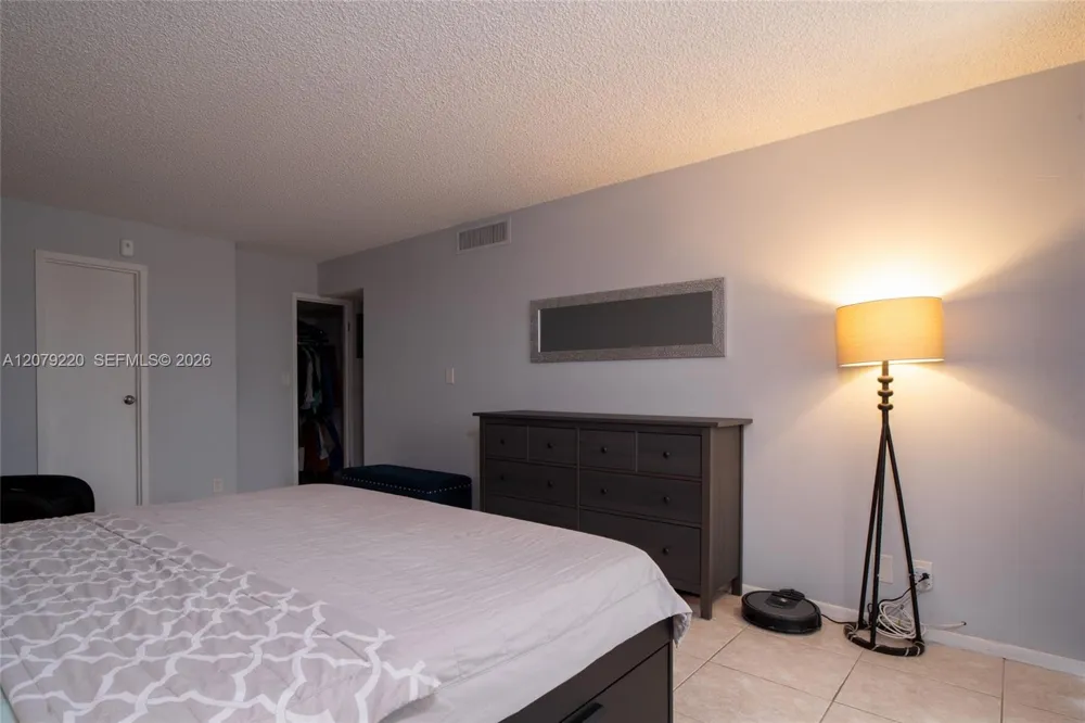 2001 Atlantic Shores Blvd #320 Hallandale Beach, FL 33009