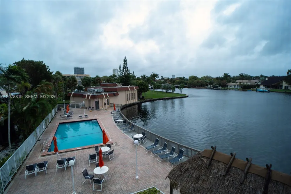 2001 Atlantic Shores Blvd #320 Hallandale Beach, FL 33009